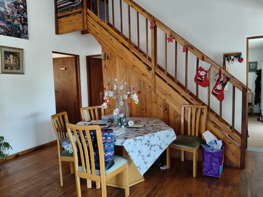 3 Bedroom Property for Sale in Wavecrest Eastern Cape